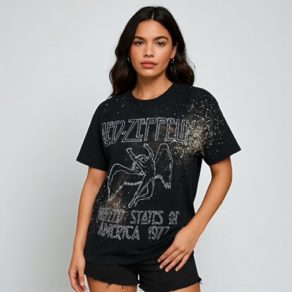 ⚡️ Led Zeppelin 1977 Tour Tee 🖤 Bleached Distressed Rock Graphic‎ Shirt M